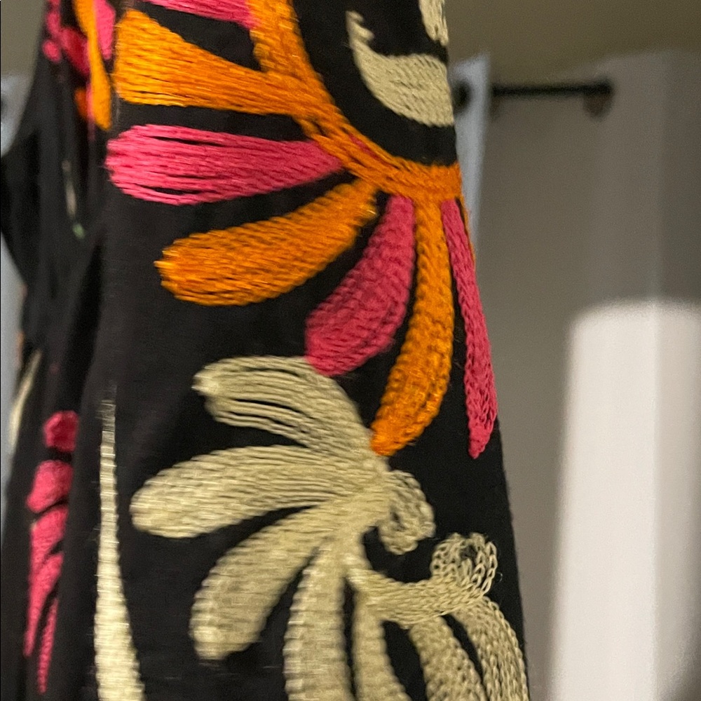 Source Unknown Black Dress with Colorful Embroidery - Picture 4 of 9